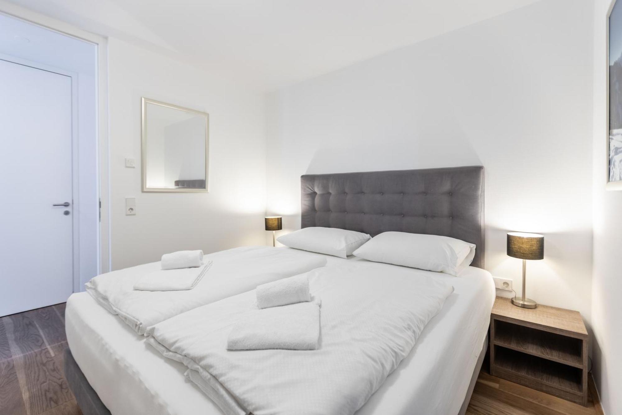 Bellevue Residences - Luxurious Lakeside Apartments Zell am See Esterno foto